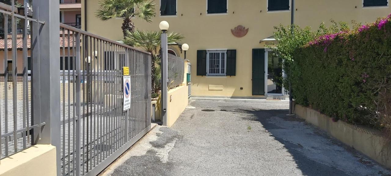 Appartamento La Spiaggia Bordighera Exterior photo